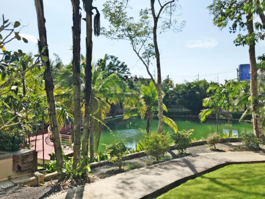 Royal Lee Resort And Spa Nai Yang Beach Екстериор снимка