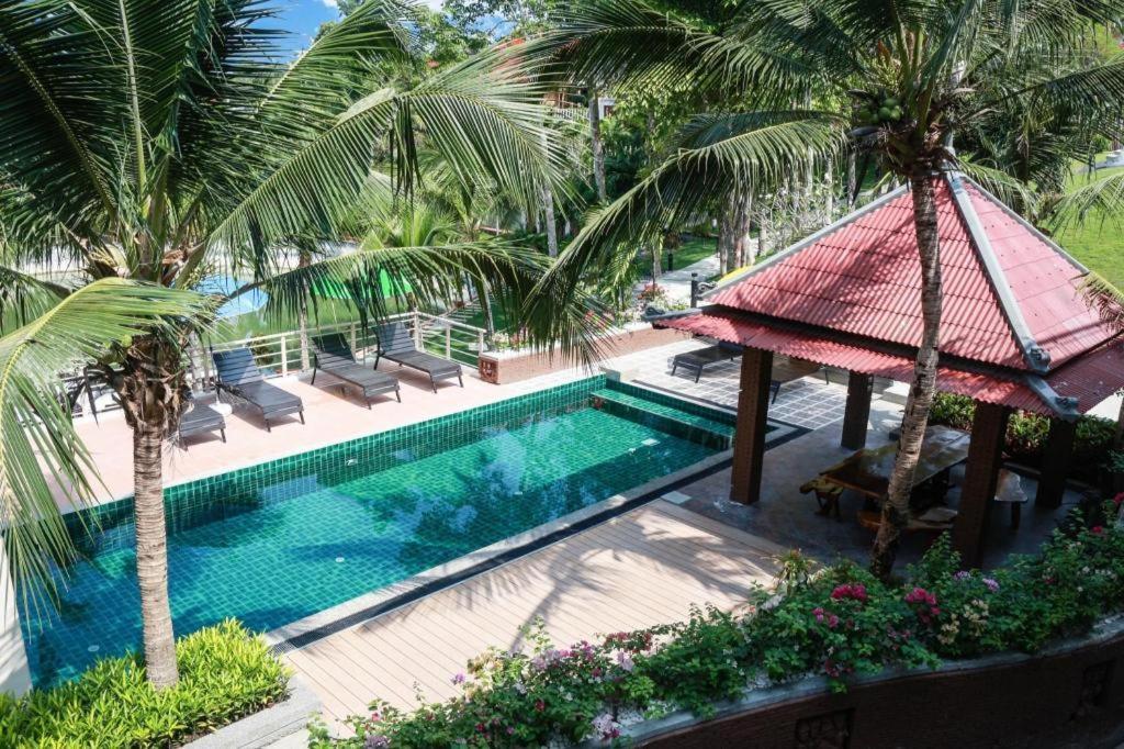 Royal Lee Resort And Spa Nai Yang Beach Екстериор снимка