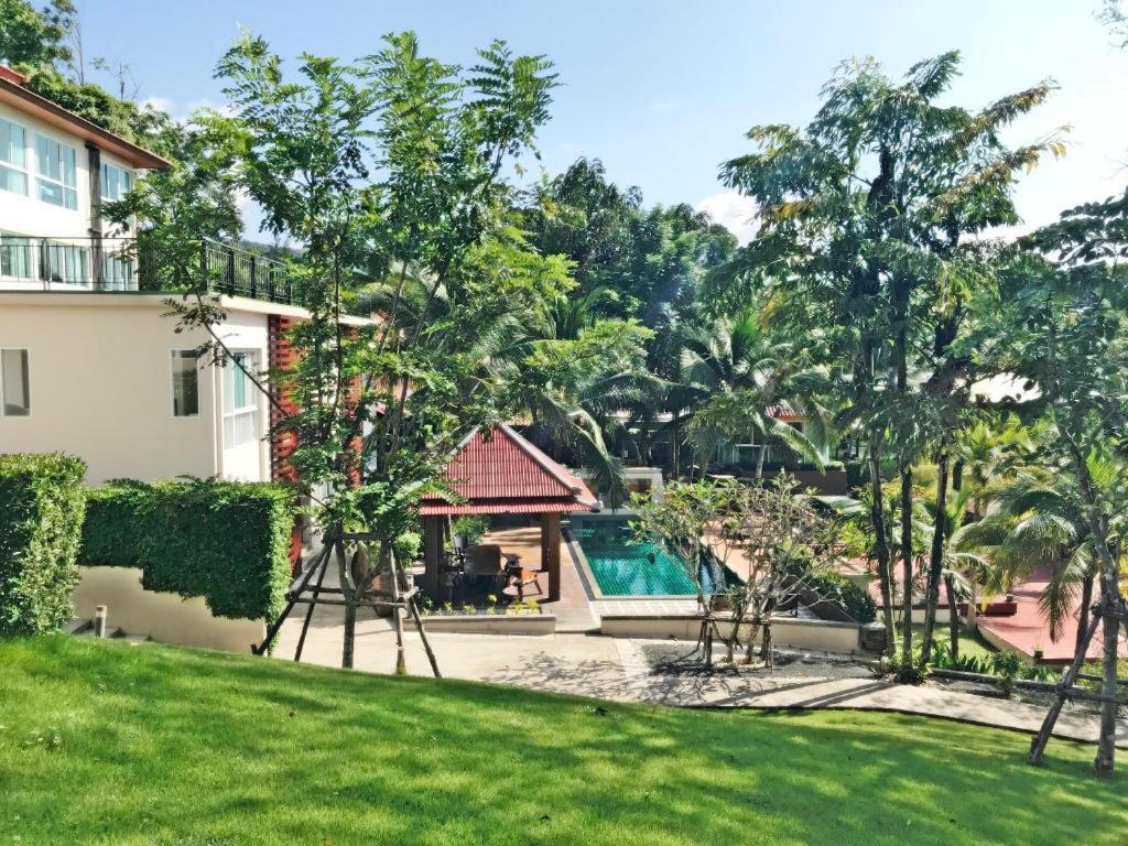 Royal Lee Resort And Spa Nai Yang Beach Екстериор снимка