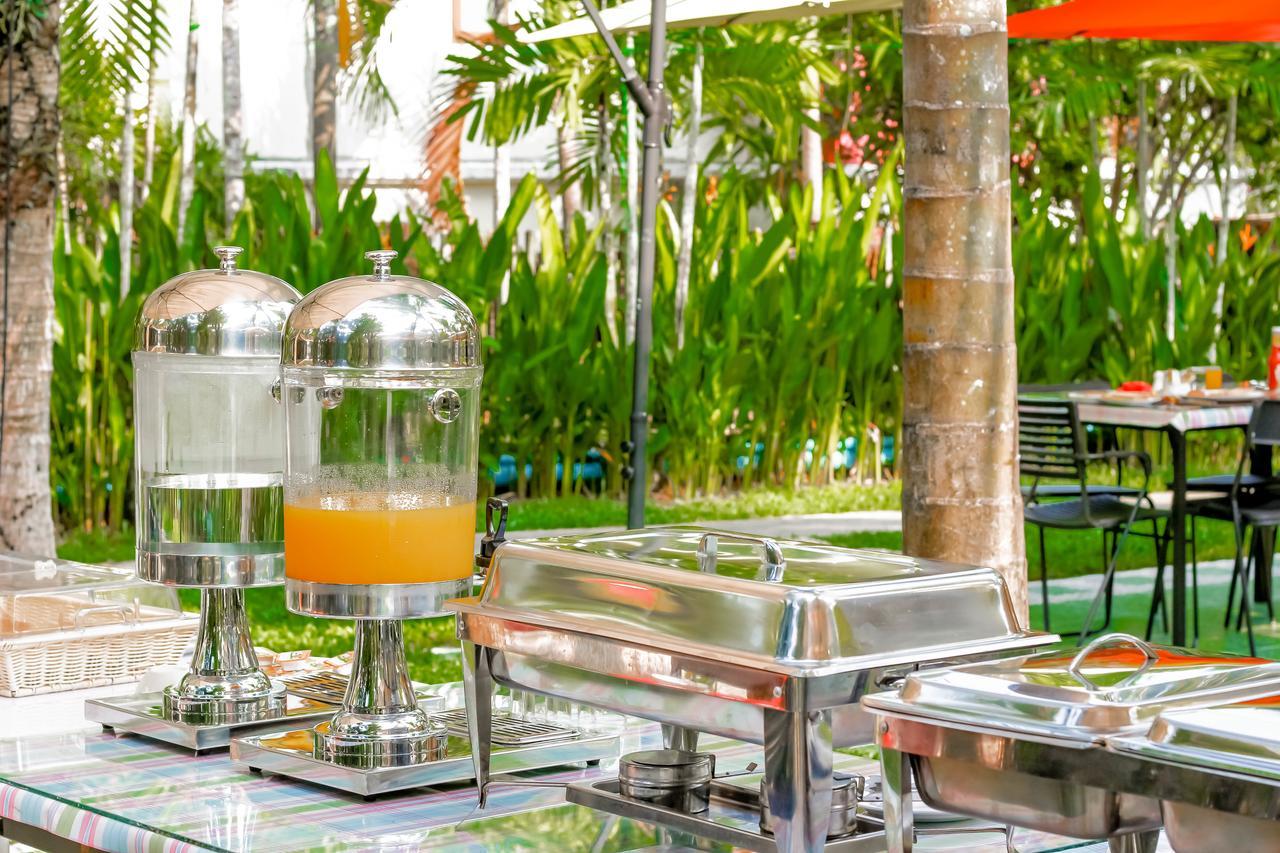 Royal Lee Resort And Spa Nai Yang Beach Екстериор снимка